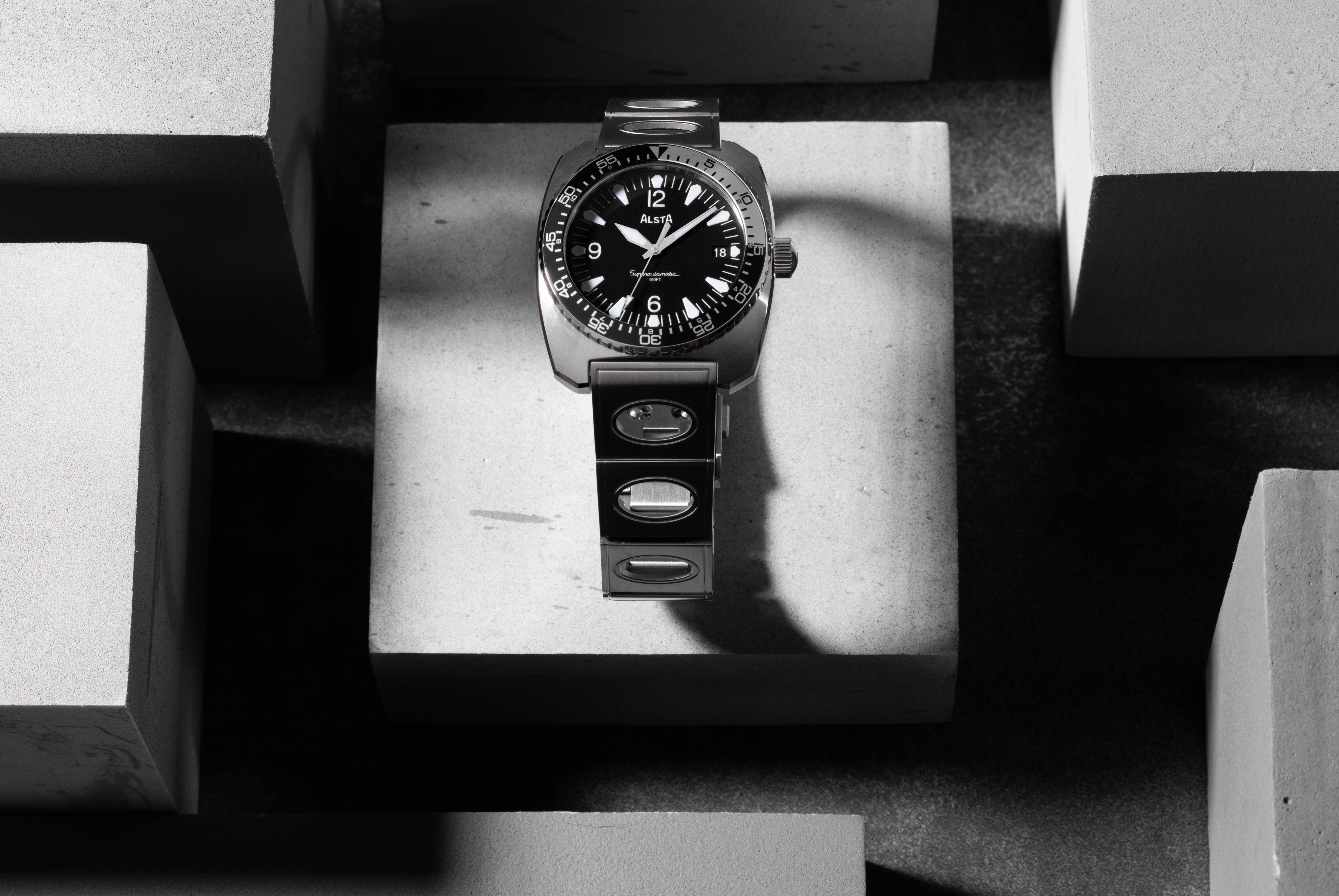 SUPERAUTOMATIC